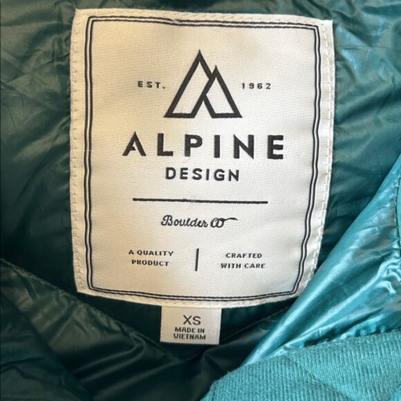 Alpine Design Women’s Dream Puff Belted Dark Green Jacket Size XS - Picture 6 of 9